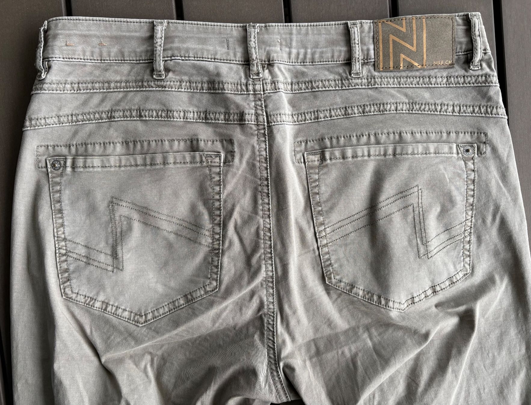 Nile Pantaloni: Nile Freizeithose, Gr. M, Khaki – Usato da Ebnat-Kappel venduto da Molton 4