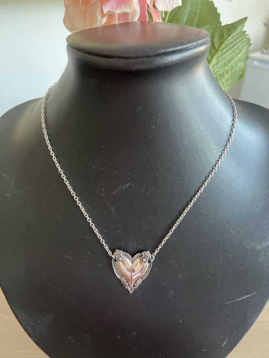 Ketten: Kette mit Herzanhänger – Neu (gemäss Beschreibung) aus Seon von Sunny-Schmuck78