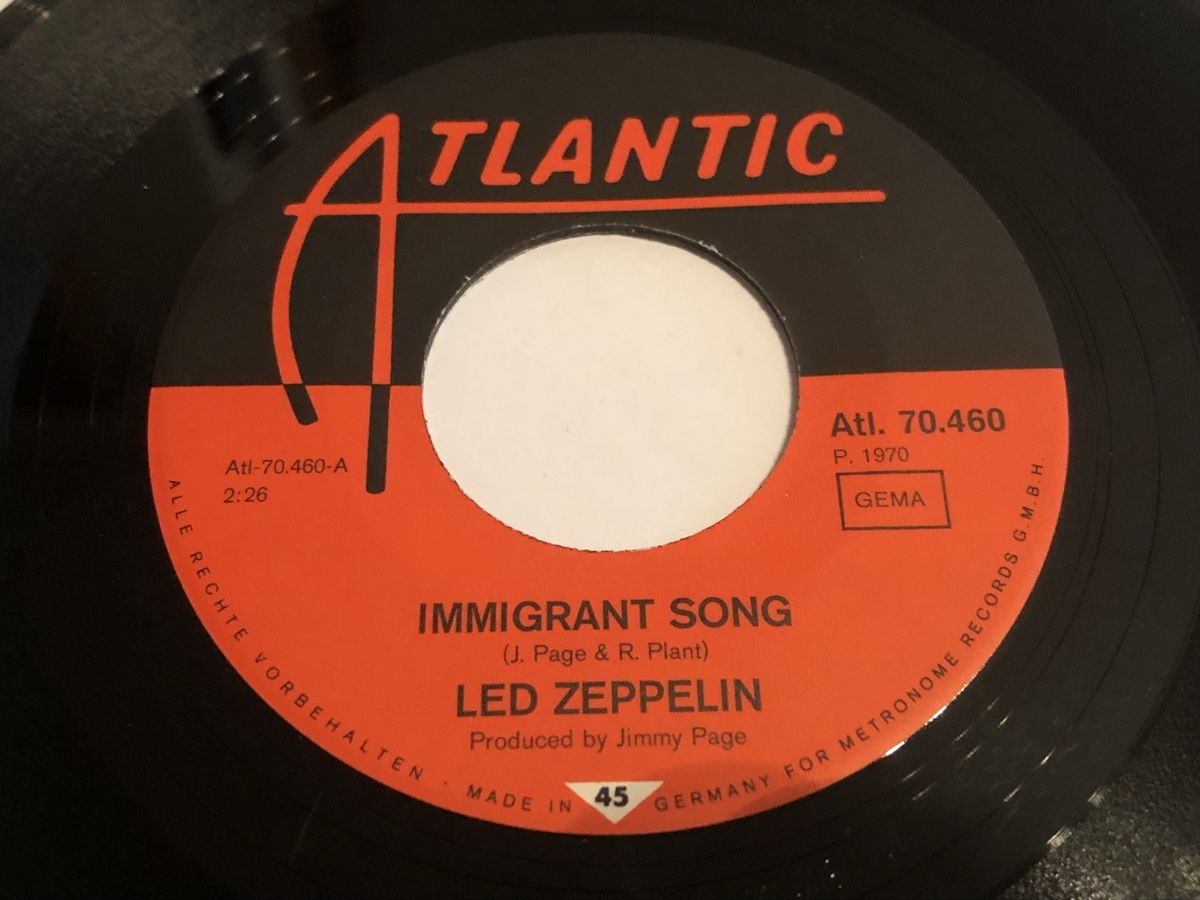 Dischi in vinile: Led Zeppelin. 1970. 7“ Single. Immigrant Song – Usato da Faulensee venduto da Mizuno06 4
