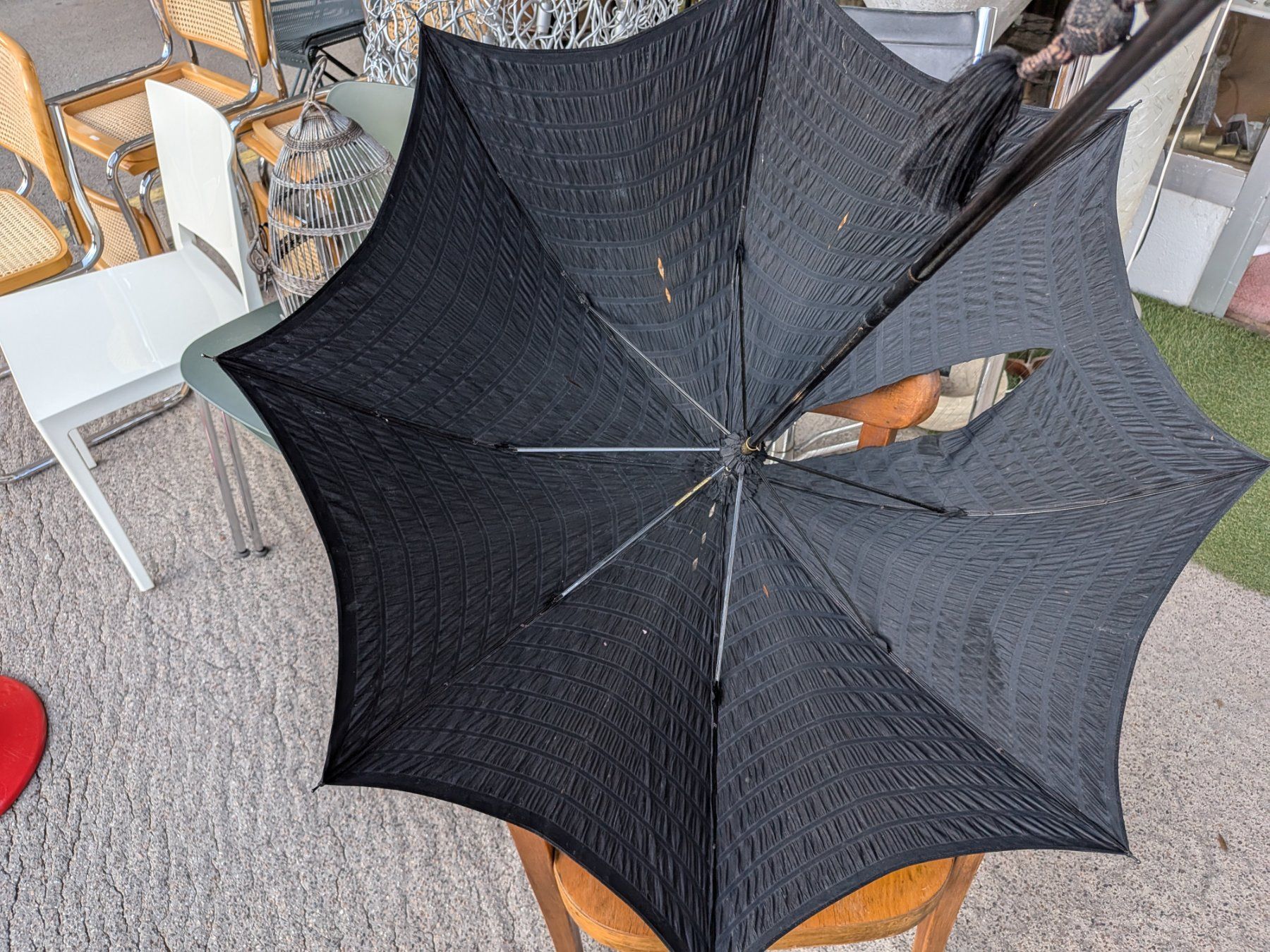 Ombrelloni: Antiker Schirm Sonnenschirm – Usato da Emmen venduto da Brockofsky 4