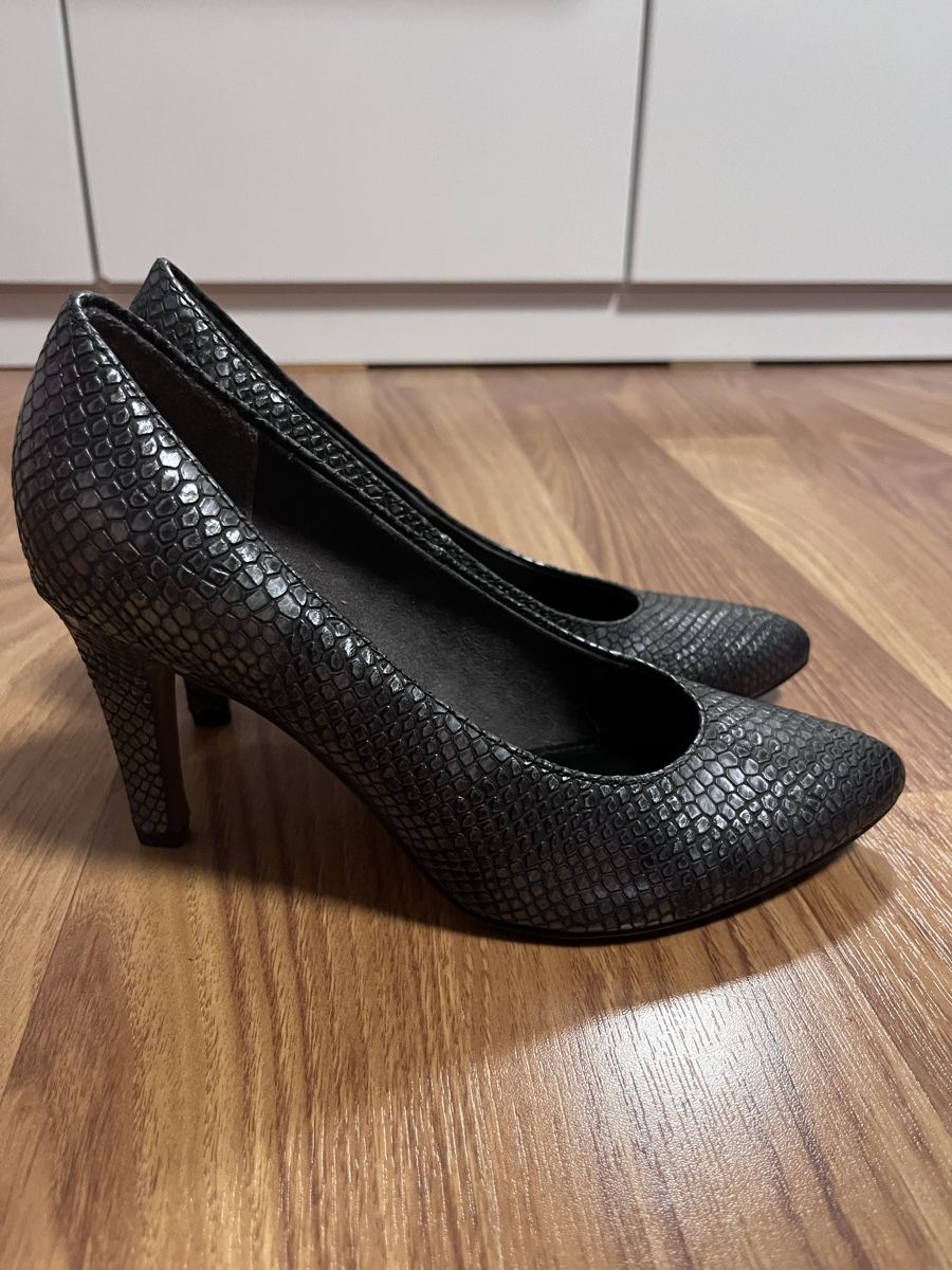 Scarpe da donna: High Heels – Usato da Romanshorn venduto da Luette19