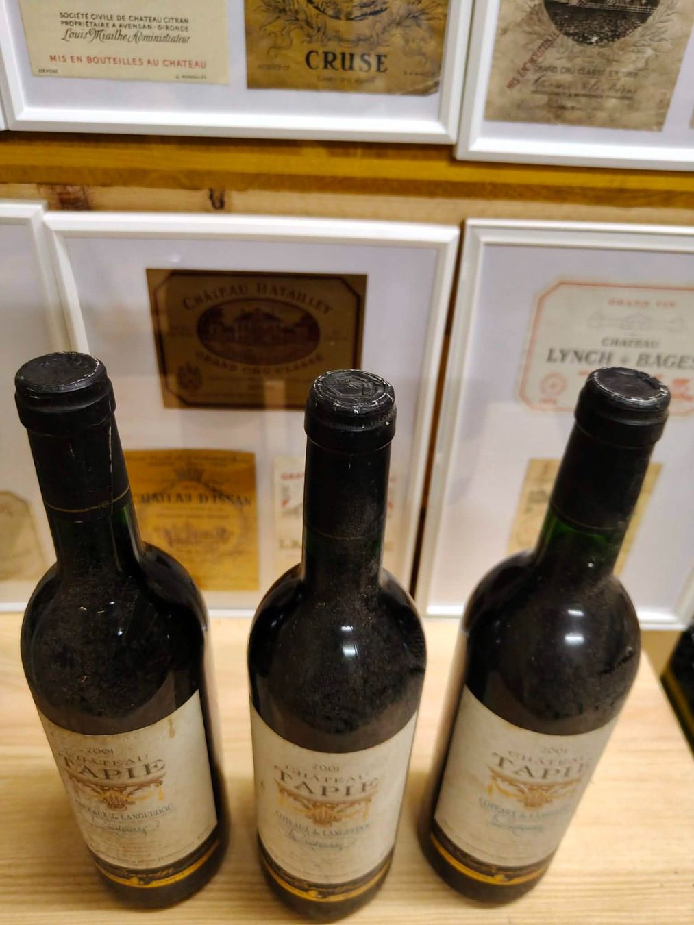 Vino: 3x 2001 CHATEAU TAPIE – Nuovo e nell'imballaggio originale da Münchenstein venduto da weinundspirituosen 4