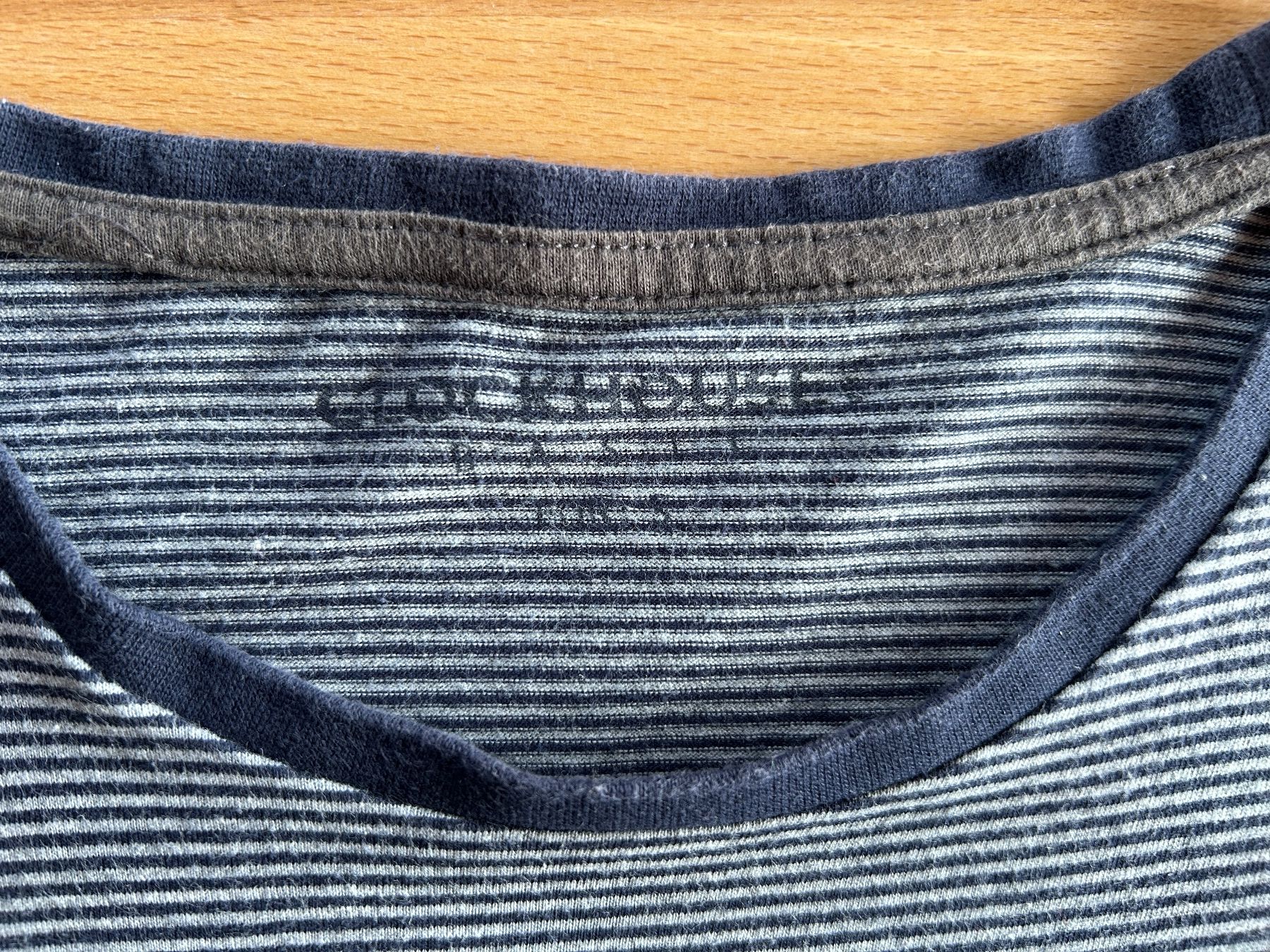 C&A T-shirt: Dunkelblau/hellgrau gestreiftes T-Shirt Grösse S – Usato da Grosswangen venduto da che_gr 1