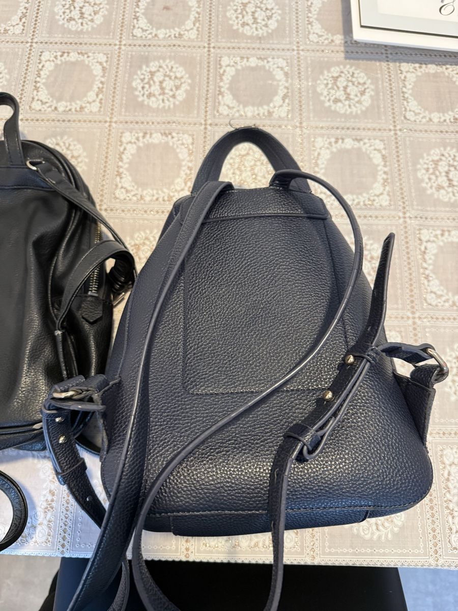 Tommy Hilfiger Zaini: 2 originale Marken-Rucksäcke GUESS & Tommy Hilfiger gebrauch – Usato da Menziken venduto da Dominik813 4