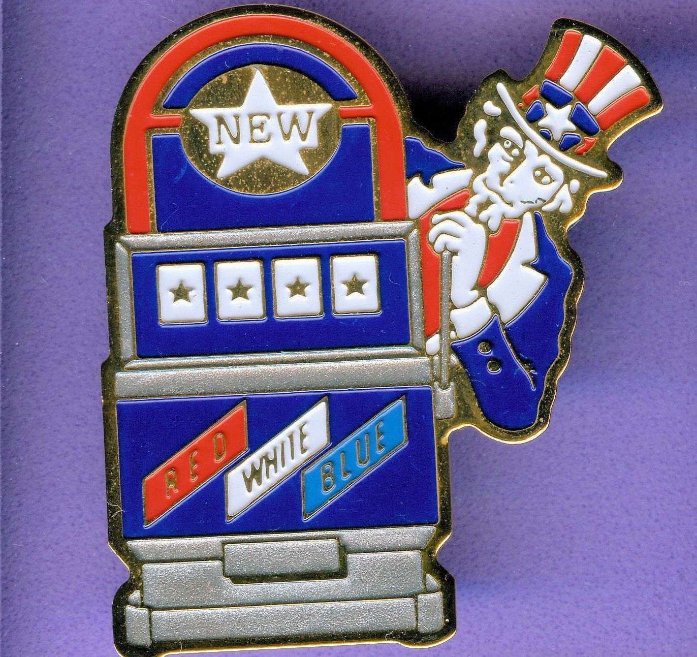 Placchette & Badge: RED WHITE BLUE  Spielautomat – Usato da Winterthur venduto da Sammleroase
