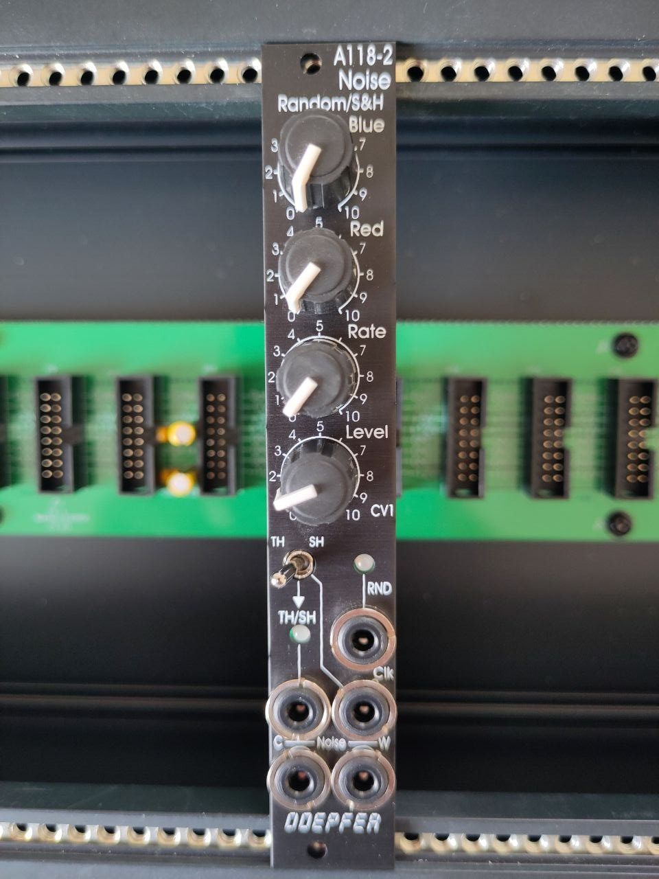 Strumenti musicali: Div. Eurorack Module – Usato da Menziken venduto da qatrick 9