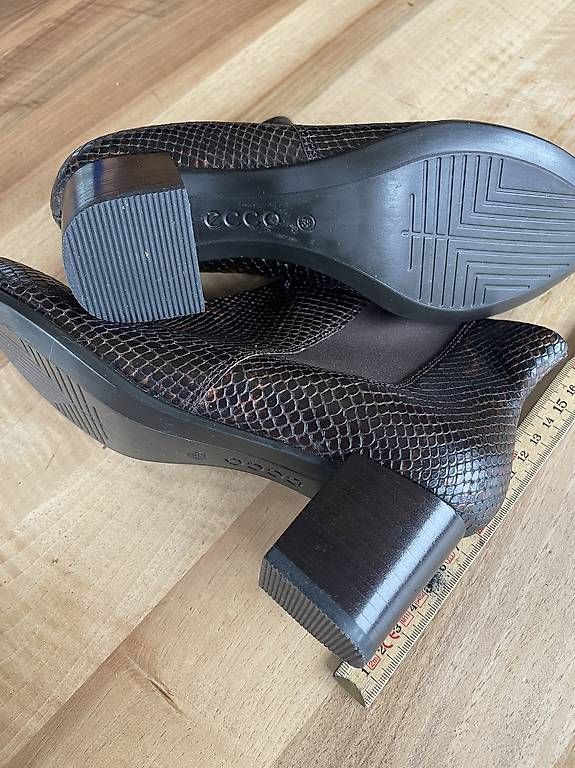 Ecco Scarpe da donna: Elegante ECCO Stiefletten Gr 38 – Usato da Luzern venduto da Nufi6