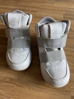 Sneakers von Geox Modell ?JR X-LED' Boy Gr. 31