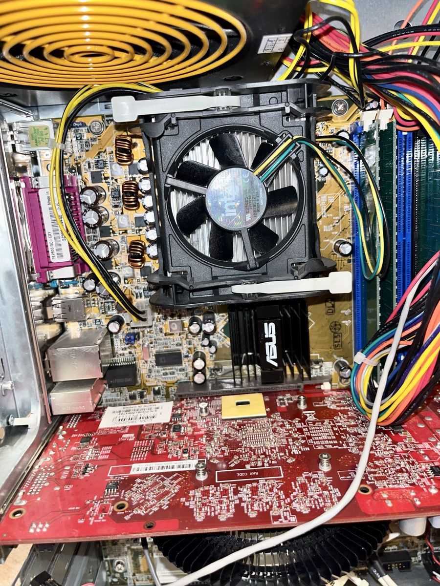 Asus PCs: Alter Gaming PC – Defekt aus Abtwil SG von Doemiyoo 4