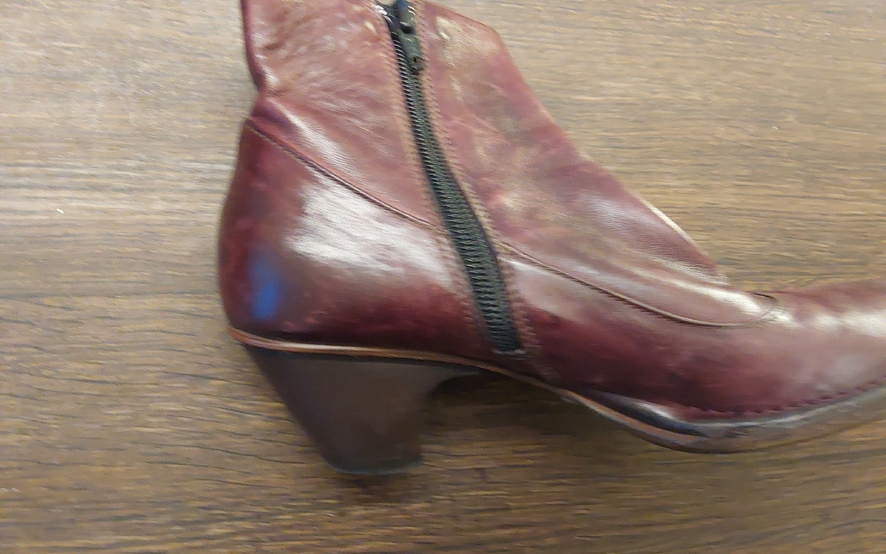 Scarpe da donna: Stiefeletten gidigio 35 dunkelrot – Usato da Köniz venduto da scopello12 3