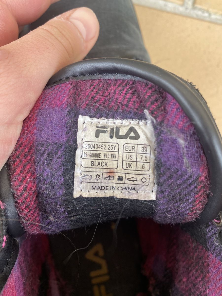Fila Scarpe da donna: Fila hiking black boots EU 39 – Usato da St-Cergue venduto da noabzz 4