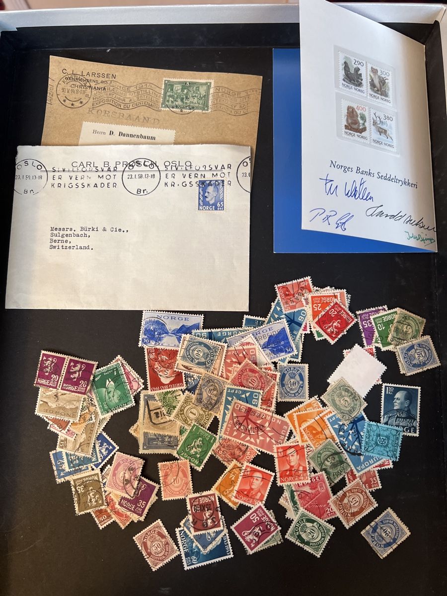 Tutti i francobolli: Timbres Norvège selon photo – Usato da Charmey (Gruyère) venduto da Rolando6