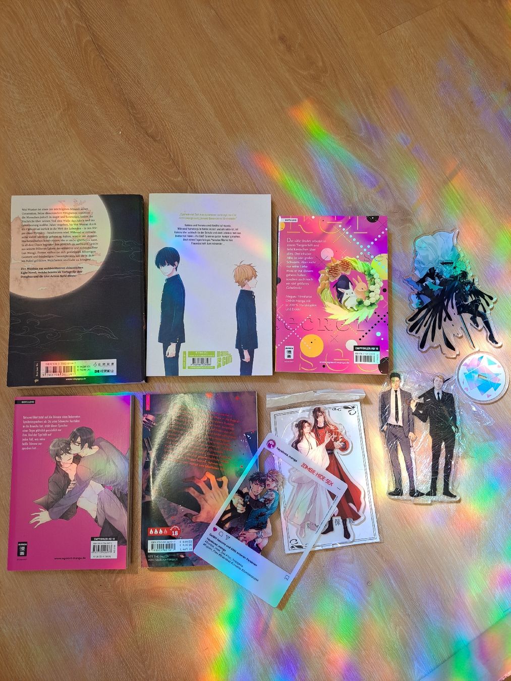 Comics: Bl, Yaoi Manga set + Standees – Gebraucht aus Chur von Jasmin.bsh 1