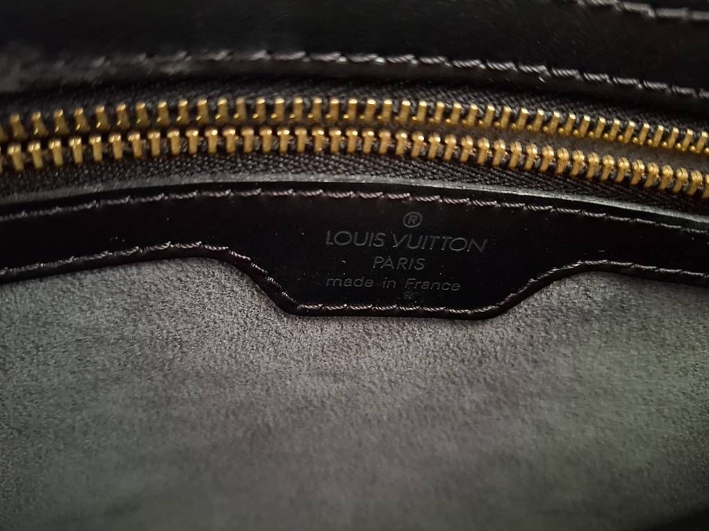 Borse da donna: Louis Vuitton Lussac Handbag Epi Leather – Usato da Untersiggenthal venduto da Sjkaoru 1