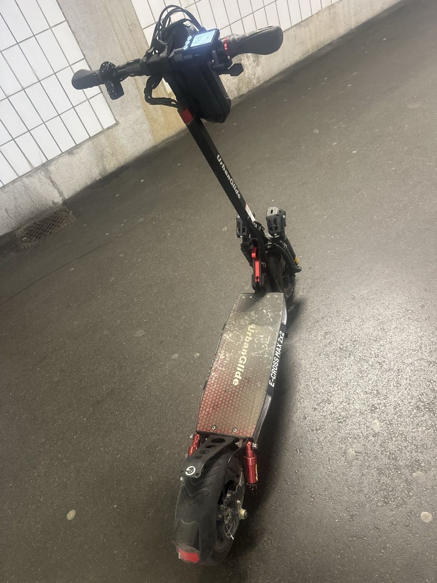 Scooters: E Scooter – Gebraucht aus Neuchâtel von min_7f9l 3