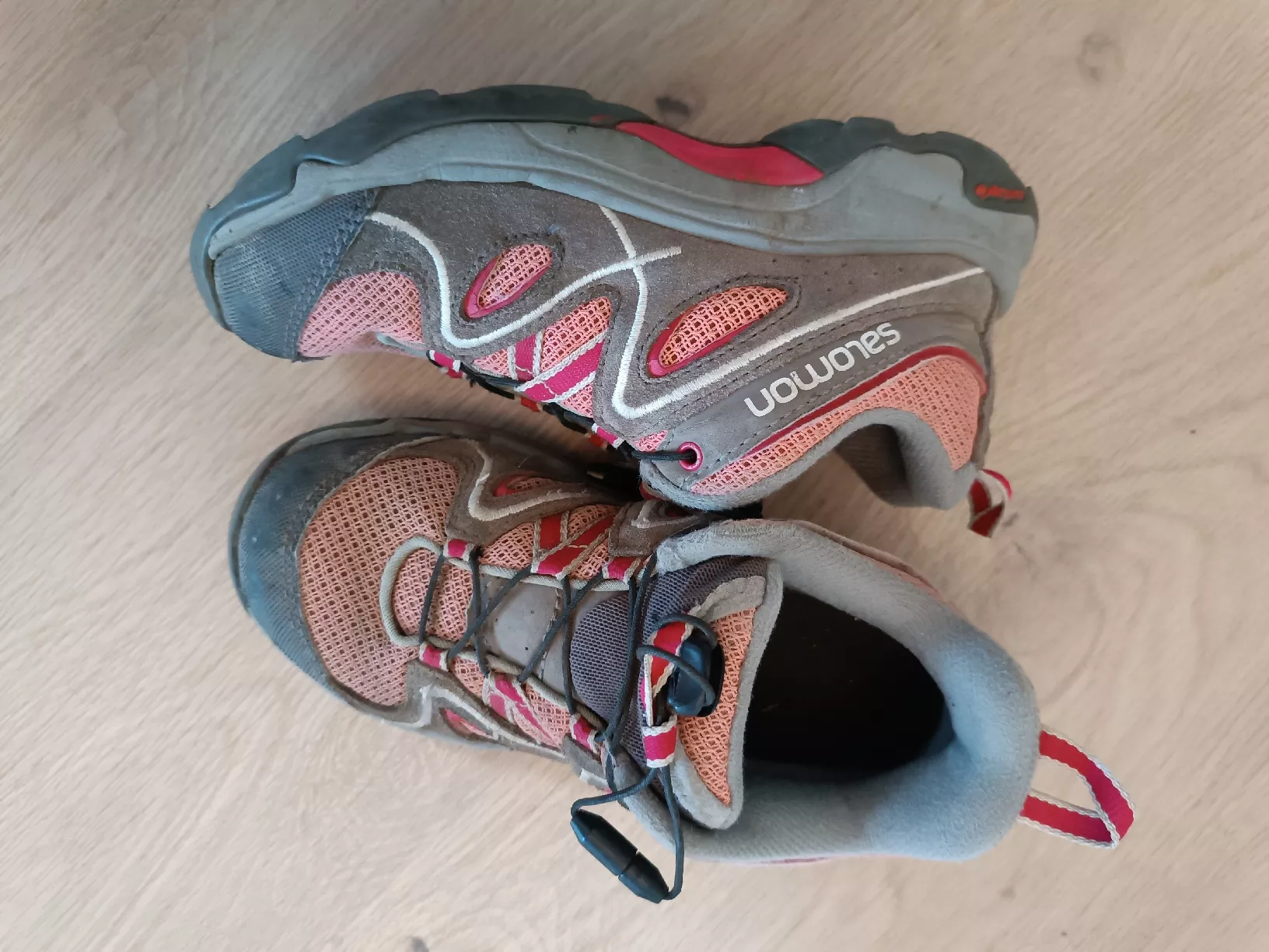 Salomon Scarpe da uomo: Salomon 32 – Usato da Arbedo venduto da cuc_8zbh 4
