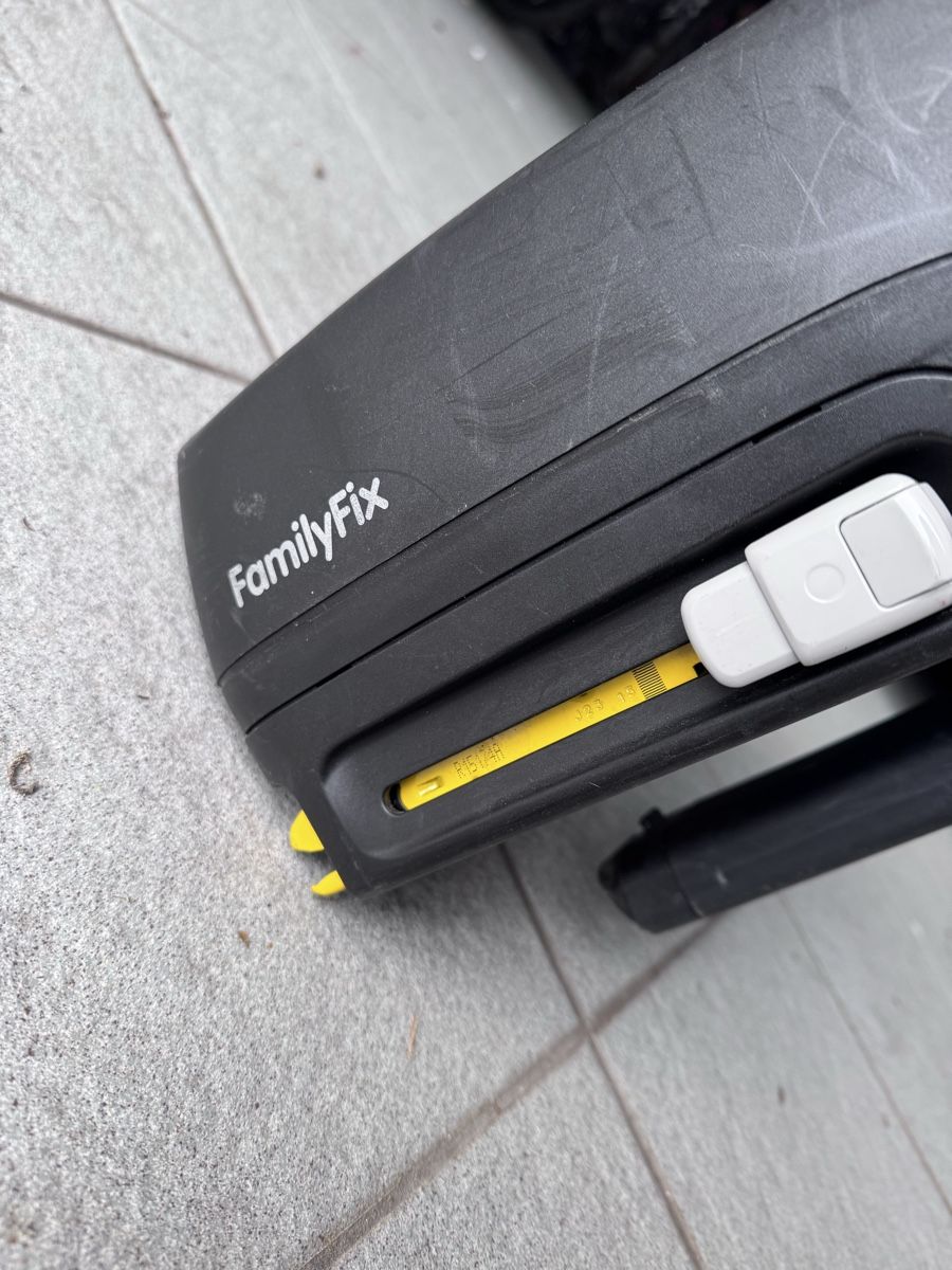 Maxi-Cosi Seggiolini per auto: Maxi Cosi FamilyFix Isofix Base – Usato da Thalwil venduto da ver_jql9 1