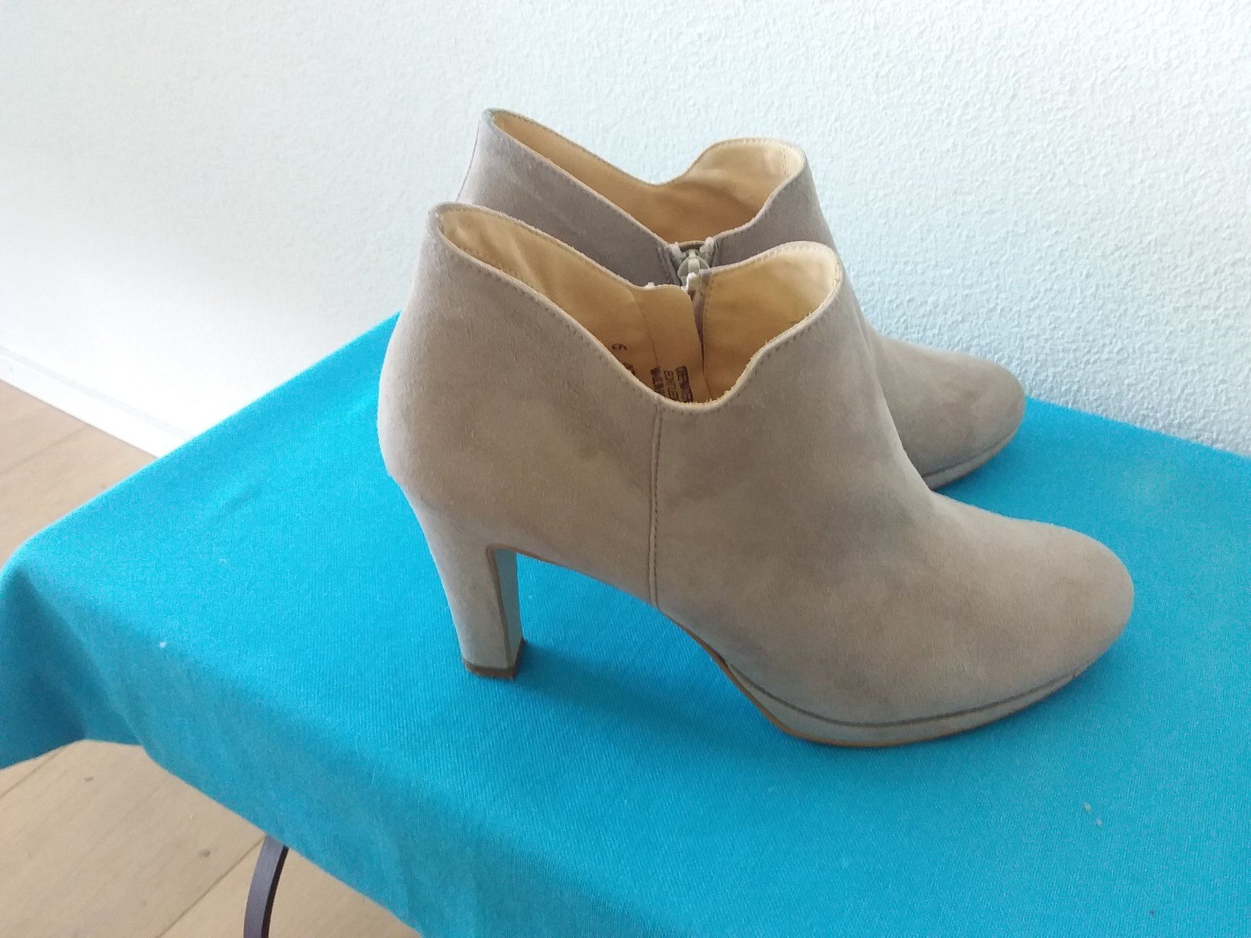 Paul Green Scarpe da donna: PAUL GREEN Stiefeletten Gr 6 / 39 – Usato da Immensee venduto da Btrutmann
