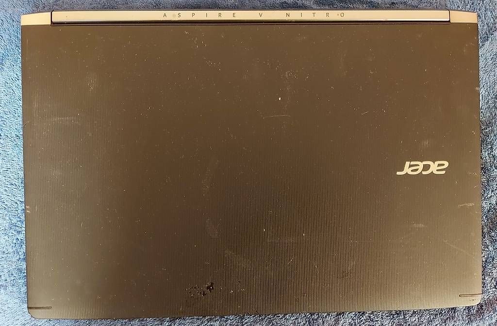 Acer Notebook: Acer Aspire V15 Nitro Black Edition Portable Gaming – Usato da Sierre venduto da Dondiego02