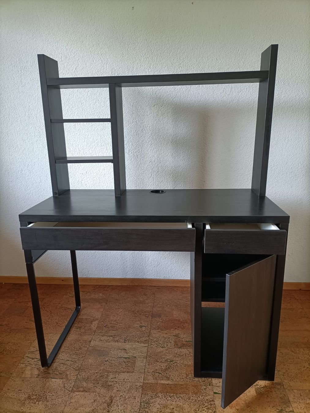 Scrivanie: Schreibtisch – Usato da Mörigen venduto da Sandra_z