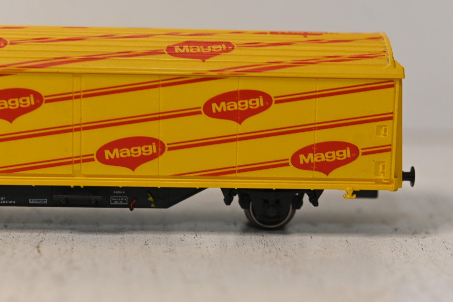 Märklin Modellini di ferrovie: Hbis Maggi Märklin HO/AC mit OVP – Usato da Laupen ZH venduto da Zmoewe 2
