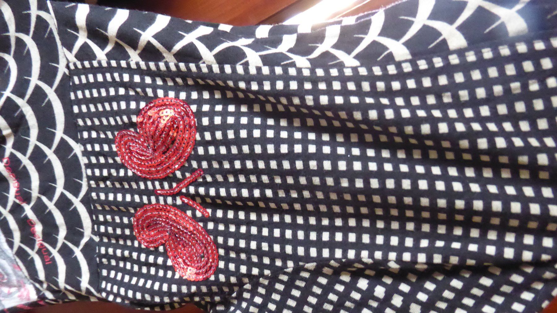 Desigual Kleider: Desigual Sommer  Kleid Gr 38 /M – Gebraucht aus Sargans von Benziner 2