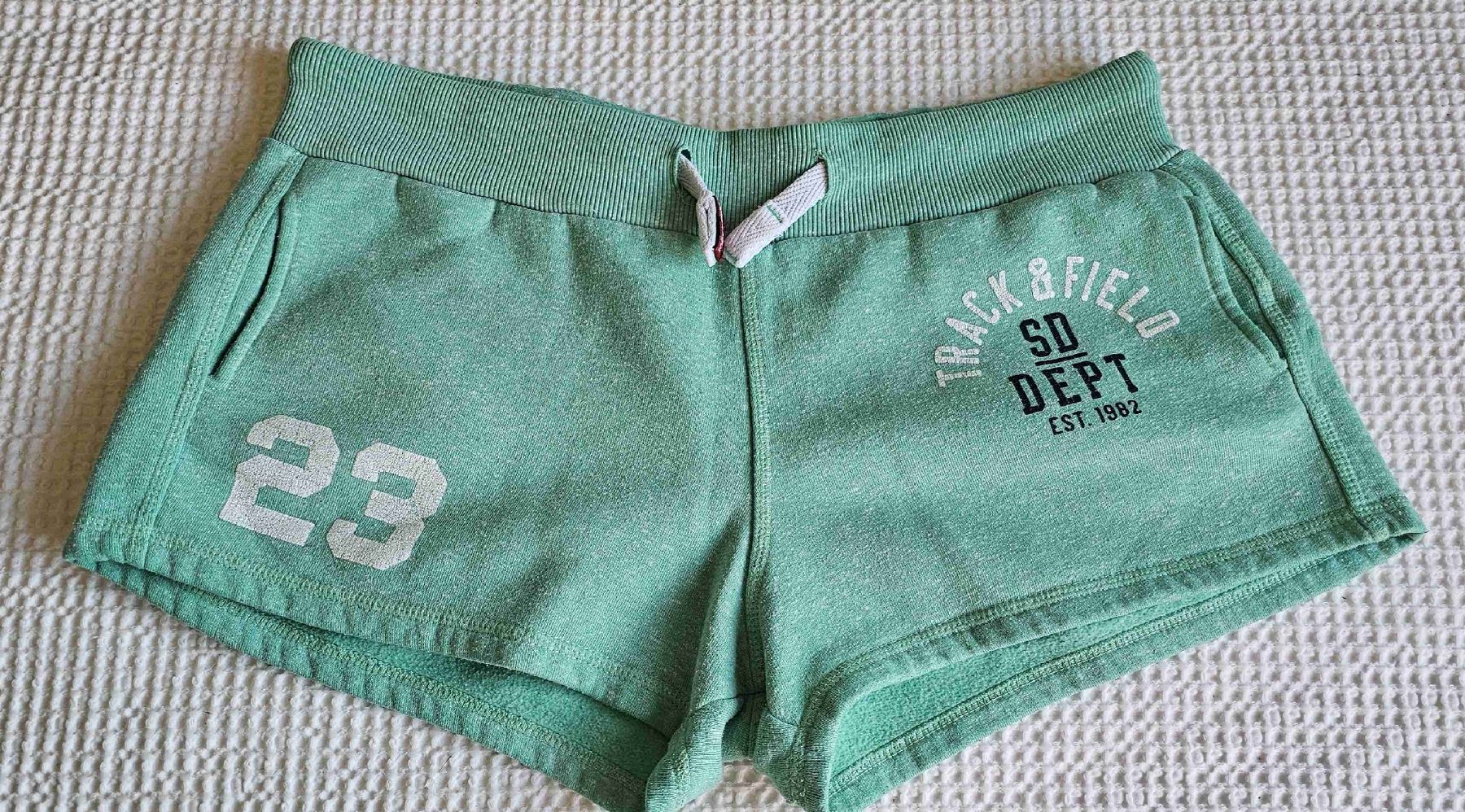 Superdry Pantaloni: Superdry Shorts  – Usato da Kollbrunn venduto da Antikmann