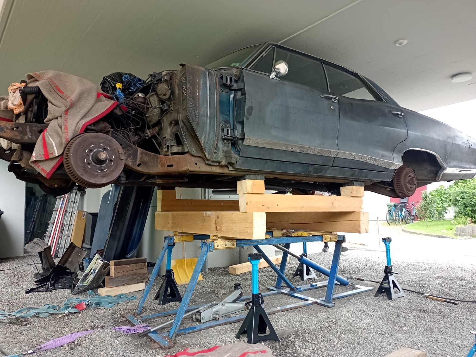 Articoli in legno: Holzbalken Kantholz verschiedene Größen – Usato da Safenwil venduto da Bibolo 4
