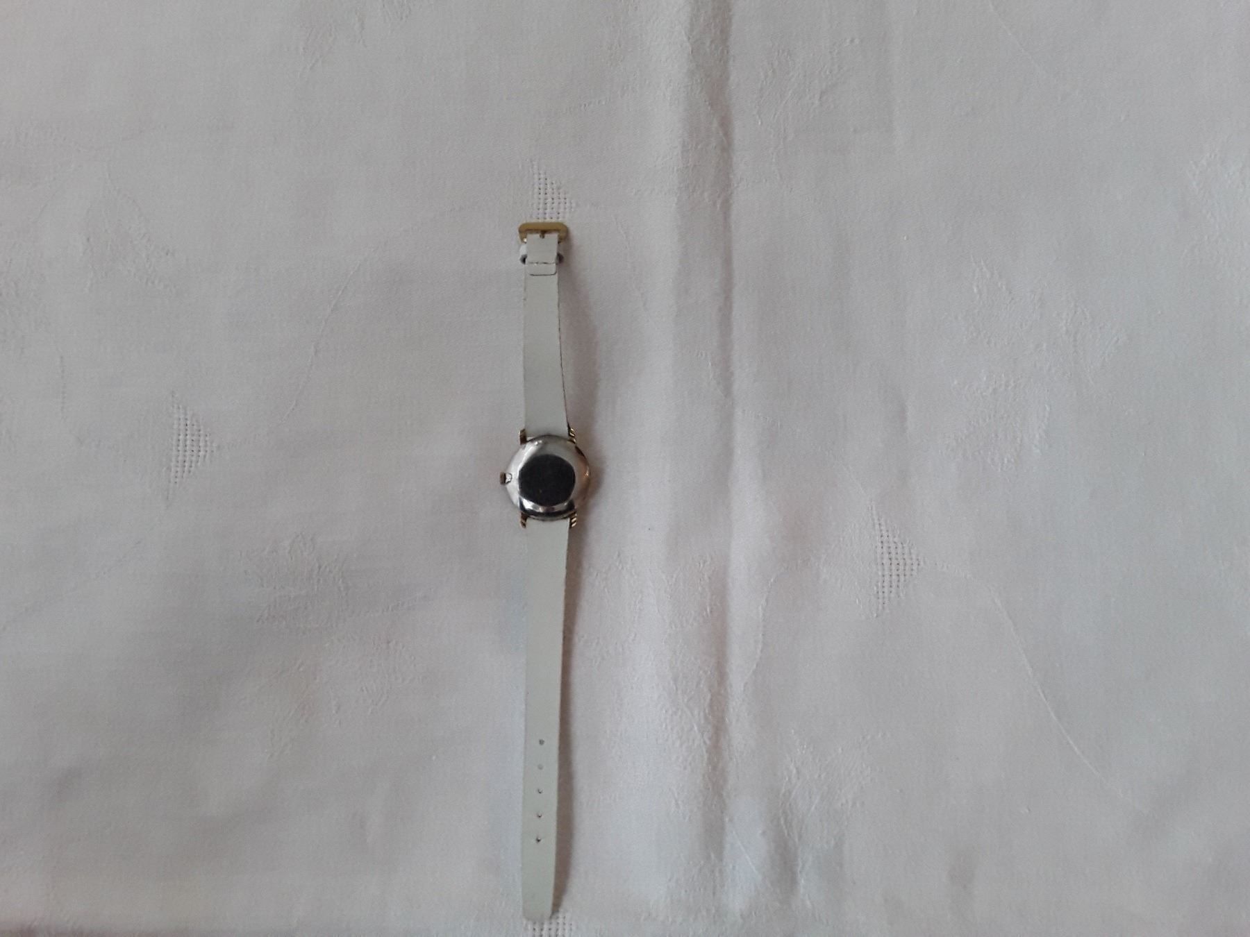 Orologi: Uhr alt ducosa geneve – Usato da Basel venduto da dept 2