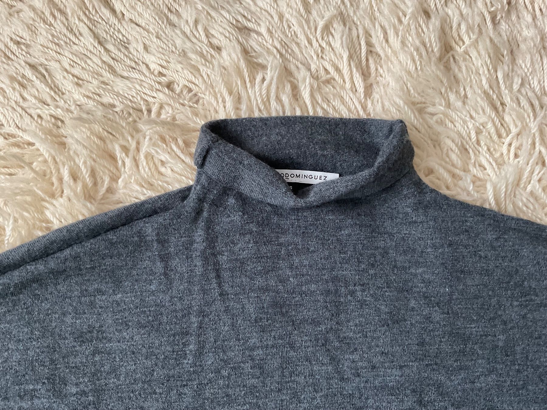 Pulls & Sweat-shirts: ADOLFO DOMINGUEZ Pullover Gr.S breit geschnitten Merino – D'occasion à Weiningen ZH par moon-55 2