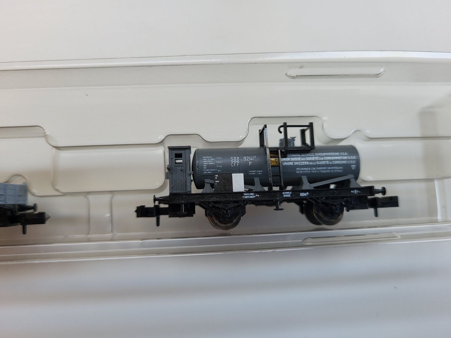 Trix Modelleisenbahnen: Minitrix 71004 Zug-Set – Gebraucht aus Brügg BE von POU-BELLE 5