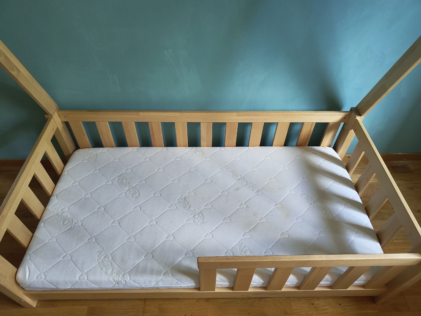 Letti: Kinderbett Hausbett Tipi mit Premium Matratze und Tipi-Bezug – Usato da Müswangen venduto da man_5qt2 1