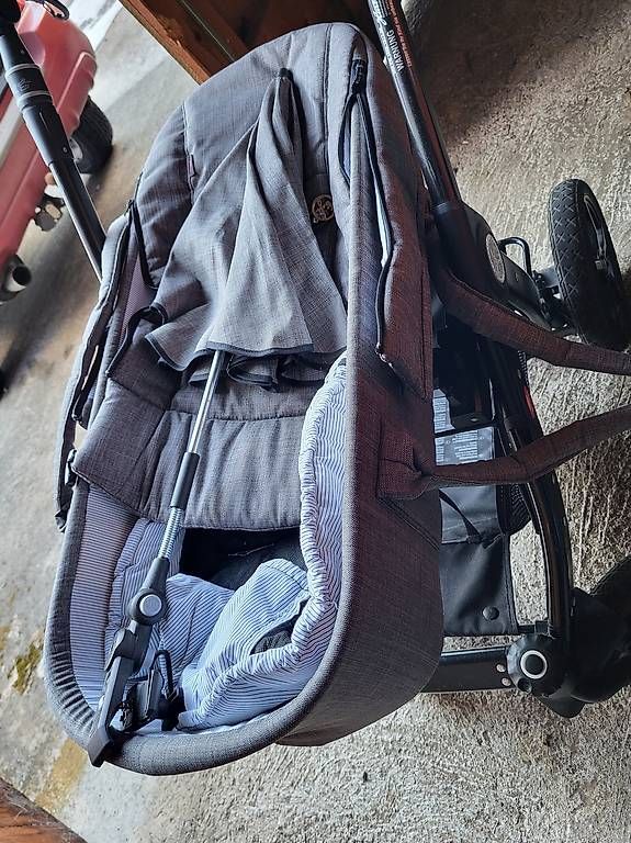 Hartan Kinderwagen: Kinderwagen – Gebraucht aus Muotathal von aebitp87 1