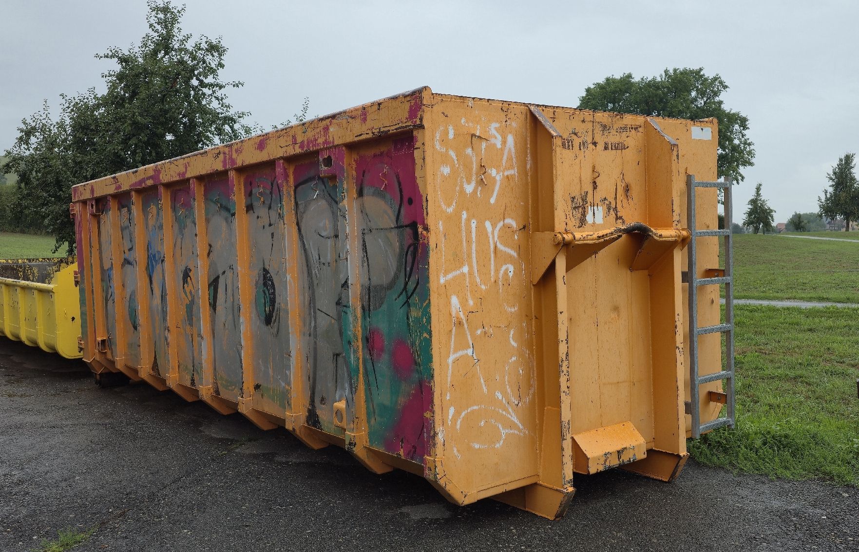 Conteneurs de construction: Abrollmulde Abrollcontainer Mulde Container – D'occasion à Geiss par JD6215R 2