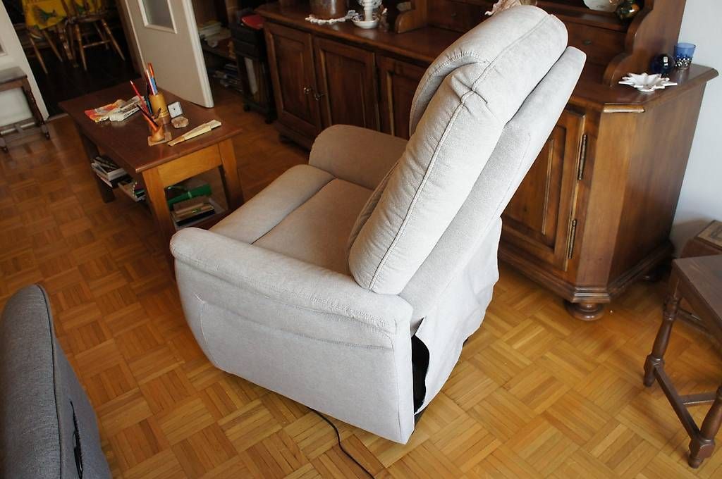 Sessel: Fauteuil relax electrique beige – Gebraucht aus Ollon VD von polopan 1