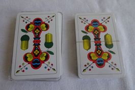 Set mit 2 neuen deutschen Jasskarten mit Box
