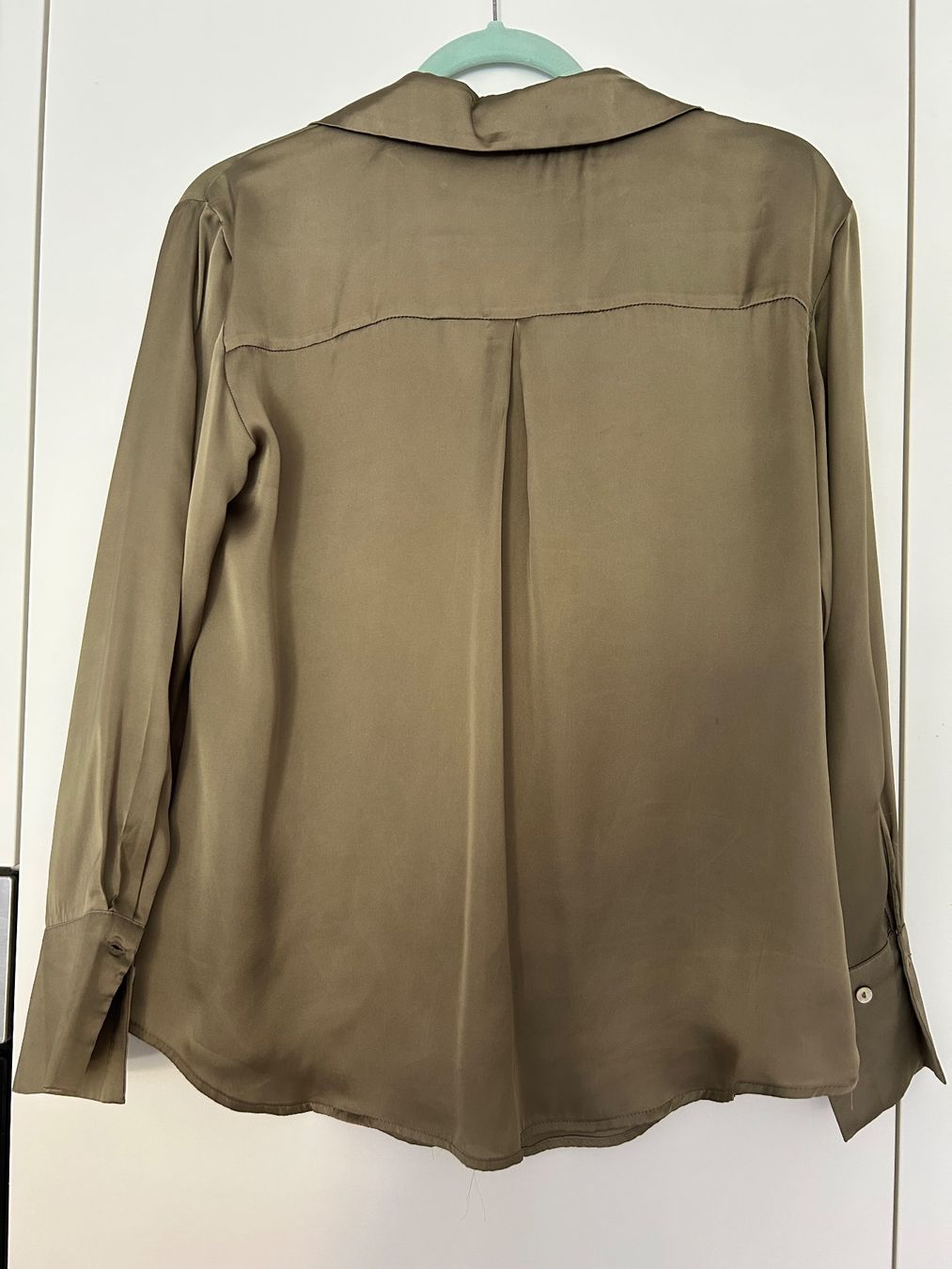 Zebra Camicette: Lot de deux blouses satinées – Usato da Courrendlin venduto da loko2910 4