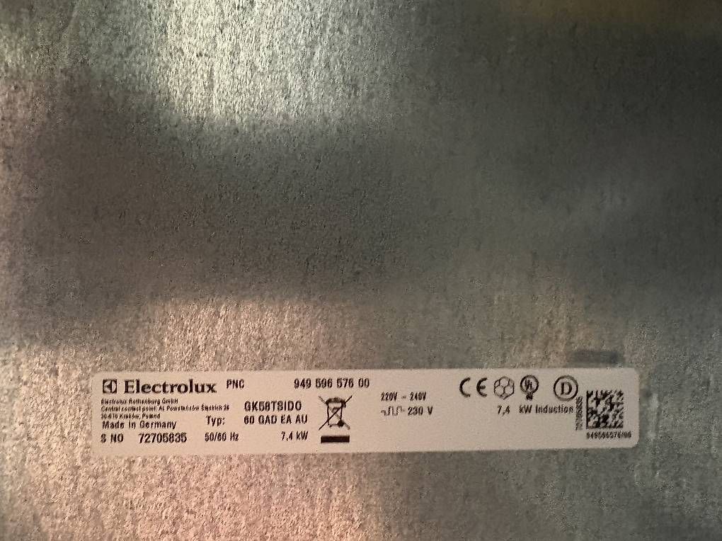 Electrolux Cucine: Inductionskochfeld Electrolux – Usato da Ganterschwil venduto da Bfishbone 3