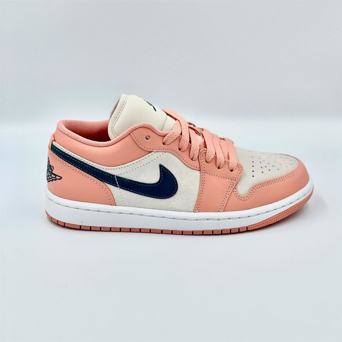 Jordan Scarpe da donna: Jordan 1 Low Madder Root EU 40 – Nuovo e nell'imballaggio originale da Erlinsbach venduto da sasneakers 1