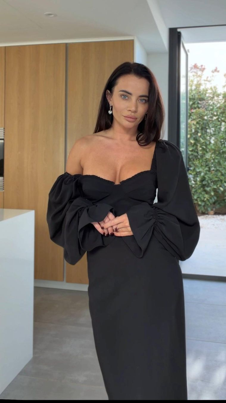 Vestiti: Black Dress with Puff Sleeves Size S – Nuovo e nell'imballaggio originale da Zürich venduto da Ms.Me-Fashion 8