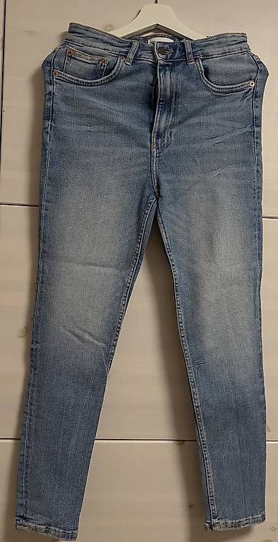 Jeans: Jean – Usato da Yverdon-les-Bains venduto da may_r5f7