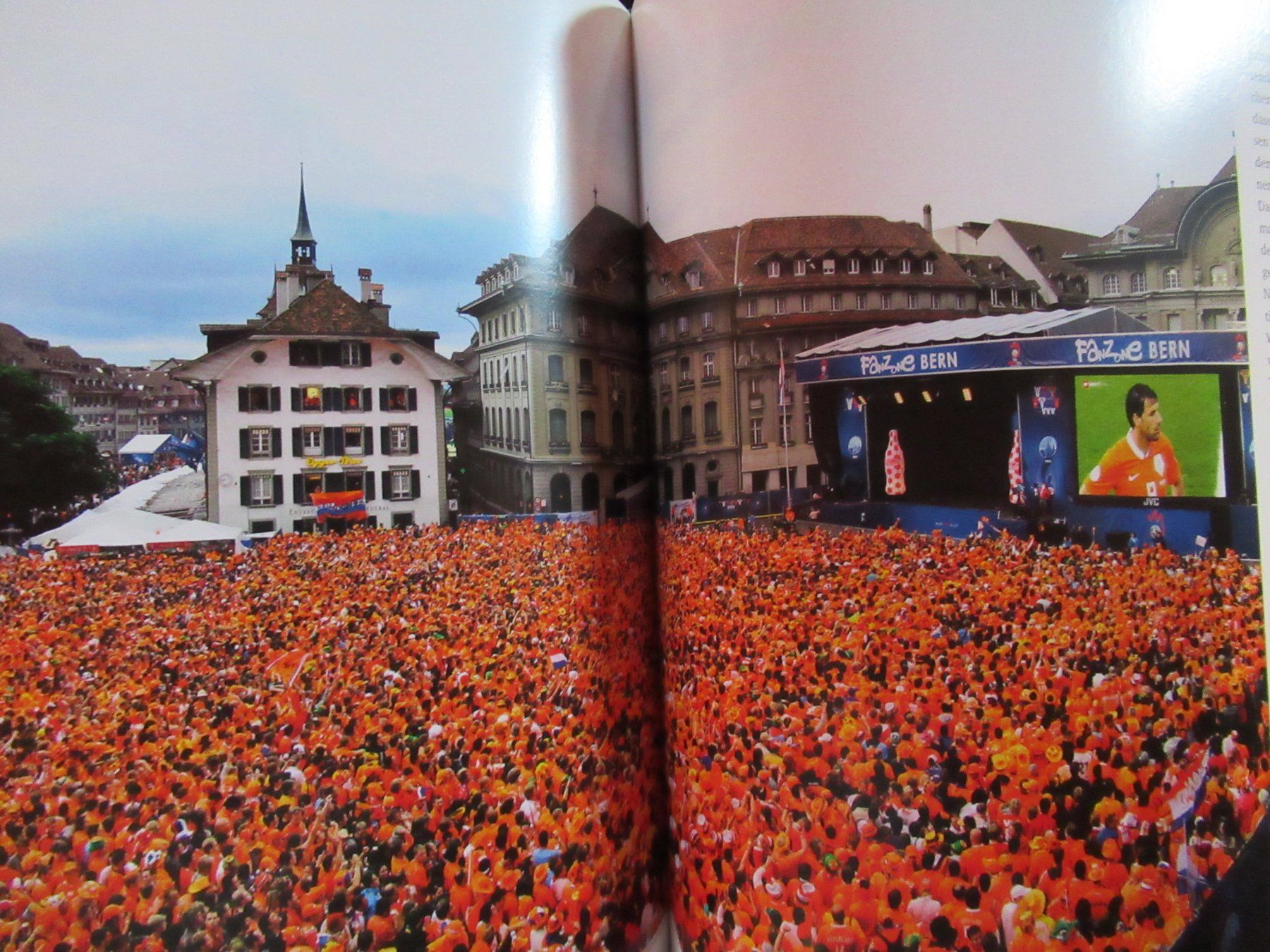 Bücher: BERN FEIERT DIE EURO 2008 - DAS ORANGE WUNDER – Neu (gemäss Beschreibung) aus Moosseedorf von haro01 7