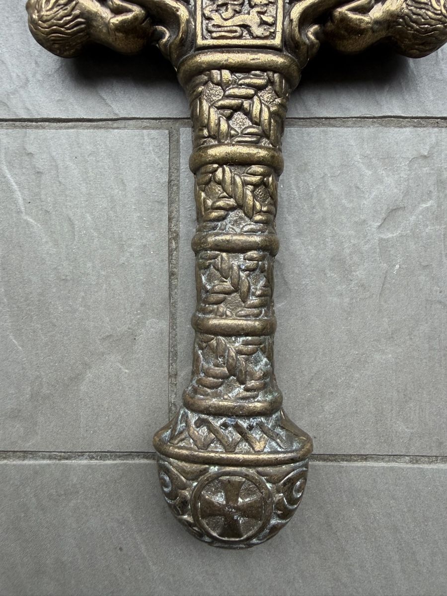 Alle Dekorationen: Decorative Dagger – Gebraucht aus Zürich von web_tn8k 2
