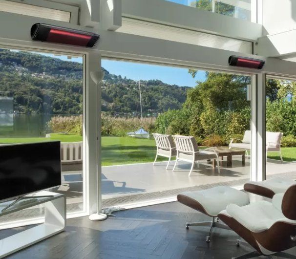 Radiatori: Chauffage Heliosa Black Evo 2500W Télécommande. – Nuovo e nell'imballaggio originale da Martigny venduto da ShowroomXL 1