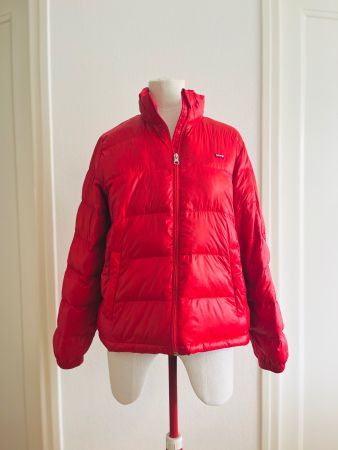 Levi's ultra light weight dune jacket