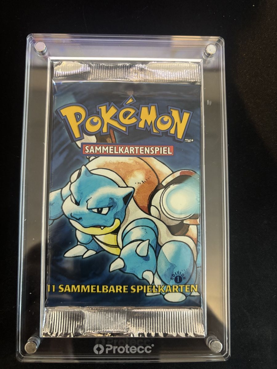 Pokémon Carte collezionabili: Base Set 1st Edition Booster Deutsch - inkl. Case – Nuovo (secondo la descrizione) da Walenstadt venduto da lym_zv99