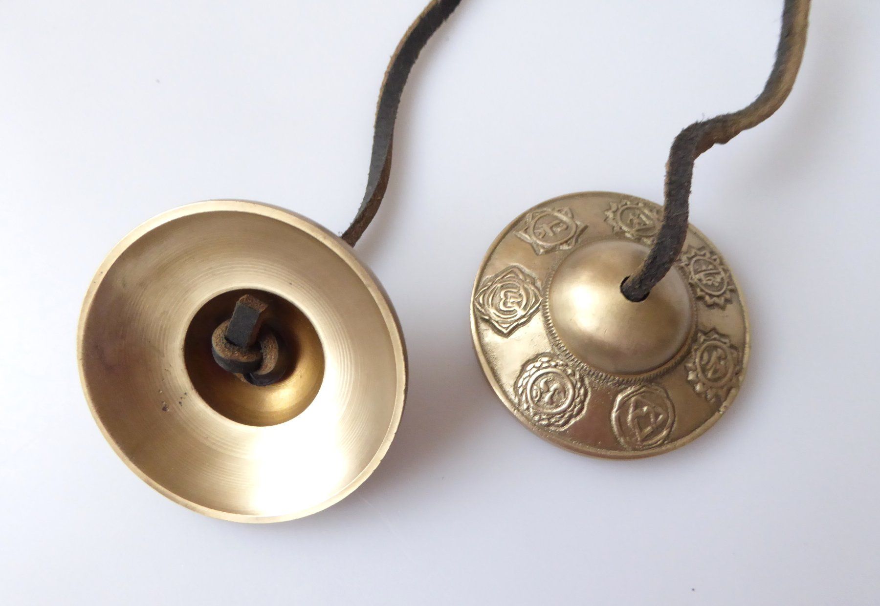 Strumenti musicali: Zimbeln mit Chakra-Symbolen – Nuovo e nell'imballaggio originale da Mauren venduto da Yeelen 2