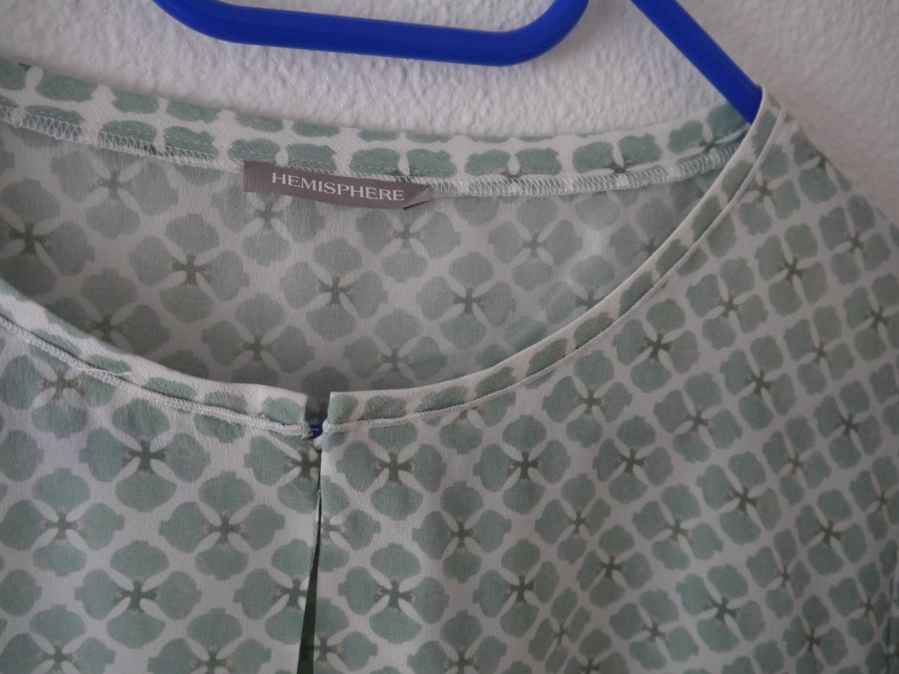 Hemisphere Camicette: HEMISPHERE Bluse aus 100%Seide Gr.XL – Usato da Hagendorn venduto da Blaf 1