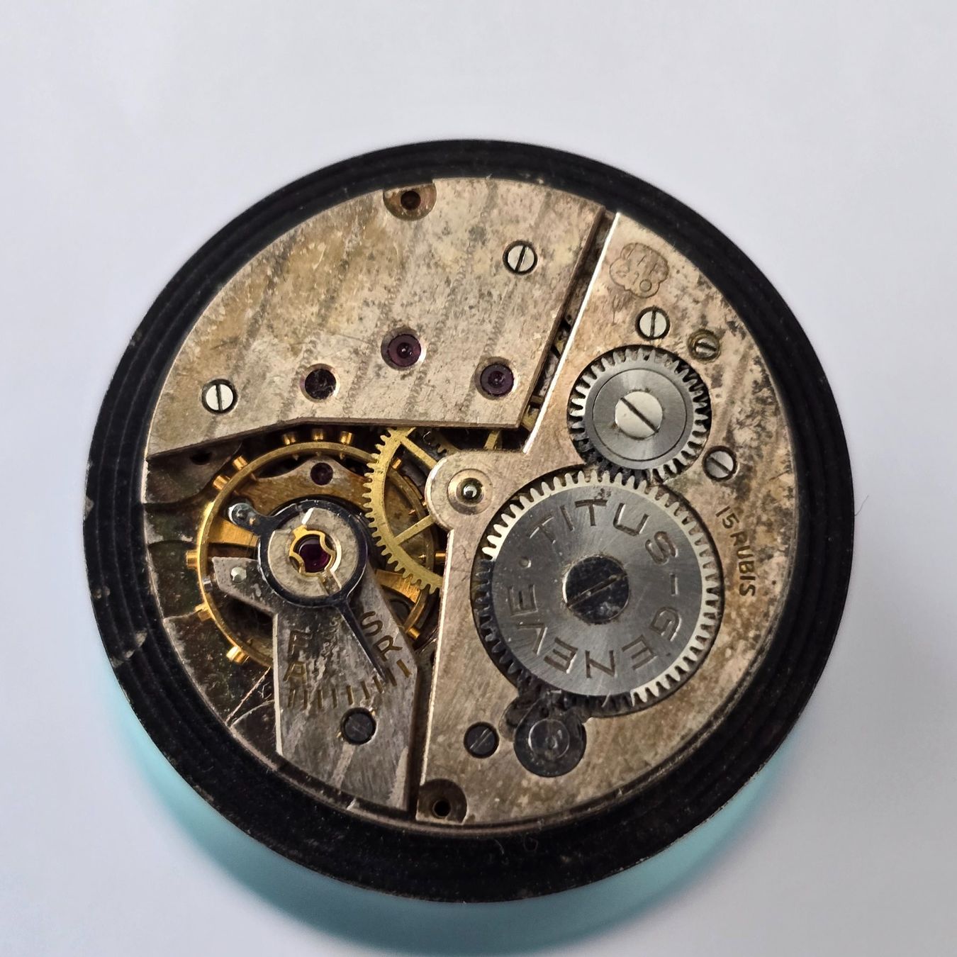 Orologi: Titus Geneve FHF 210 – Difettoso da Tramelan venduto da Nirdan 1