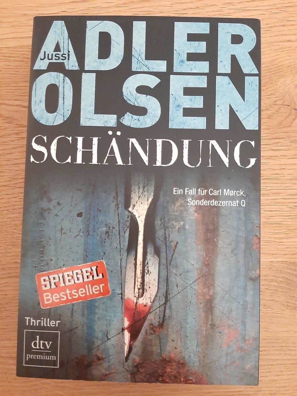 Libri: Adler Olsen Schändung Carl Mørck Fall 2 – Usato da Affoltern am Albis venduto da Sabinezc